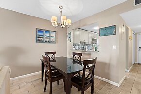 Sea Coast Gardens III 214