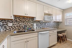 Sea Coast Gardens III 214