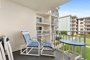 Sea Coast Gardens III 214