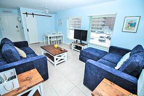 Sea Coast Gardens III 215