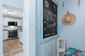 Sea Coast Gardens III 215