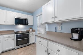 Sea Coast Gardens III 215