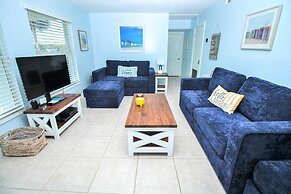 Sea Coast Gardens III 215