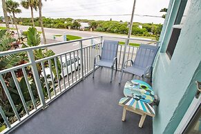 Sea Coast Gardens III 215