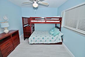 Sea Coast Gardens III 302