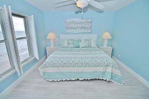 Sea Coast Gardens III 302