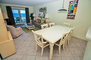 Sea Coast Gardens III 303