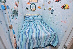 Sea Coast Gardens III 316