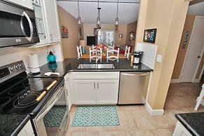 Sea Coast Gardens III 316