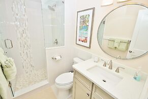 Sea Coast Gardens III 406