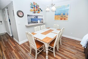 Sea Coast Gardens III 409