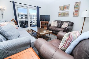 Sea Coast Gardens III 409