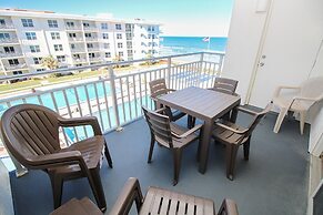 Sea Coast Gardens III 409