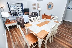 Sea Coast Gardens III 409