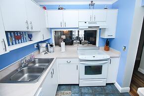 Sea Coast Gardens III 409