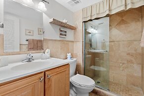 Sea Coast Gardens III 412