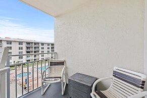 Sea Coast Gardens III 412