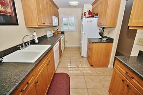 Sea Coast Gardens III 414