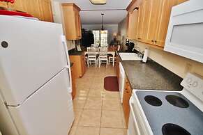 Sea Coast Gardens III 414