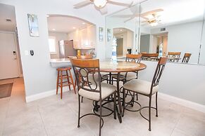 Sea Coast Gardens III 507