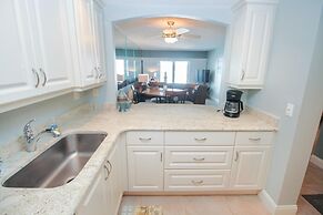 Sea Coast Gardens III 507