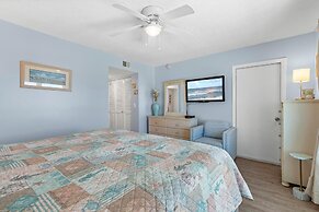 Sea Coast Gardens III 509