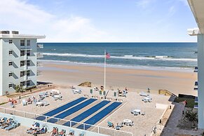 Sea Coast Gardens III 509