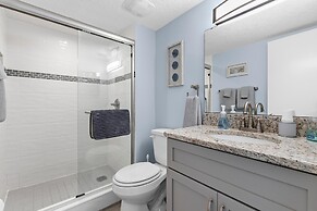 Sea Coast Gardens III 509