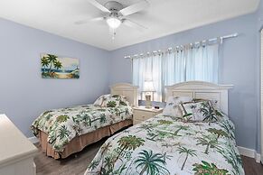 Sea Coast Gardens III 509