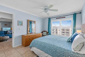 Sea Coast Gardens III 513