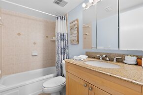 Sea Coast Gardens III 513