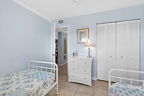 Sea Coast Gardens III 513