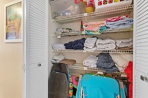 Sea Coast Gardens III 514