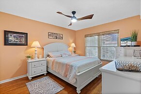 Sea Coast Gardens III 514