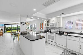 Shorehom by the Sea 14