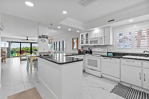 Shorehom by the Sea 14