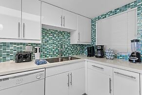 Shorehom by the Sea 51