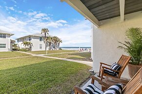 Colony Beach Club 122