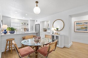 Colony Beach Club 122