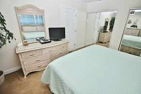 Colony Beach Club 225