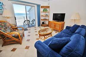 Colony Beach Club 225