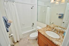 Colony Beach Club 225