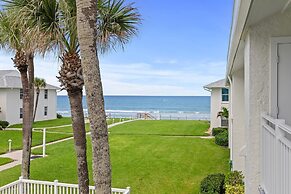 Colony Beach Club 246