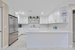 Errol by the Sea 515