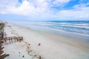 Sea Coast Gardens II 401