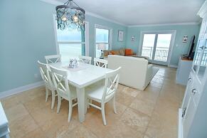 Sea Coast Gardens II 401