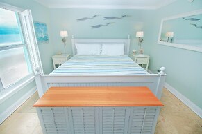 Sea Coast Gardens II 401