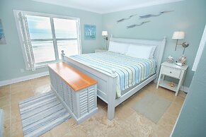 Sea Coast Gardens II 401