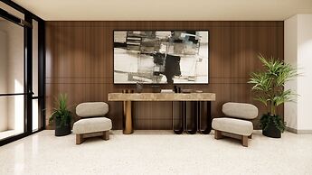 Kins Hotel