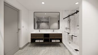 Kins Hotel